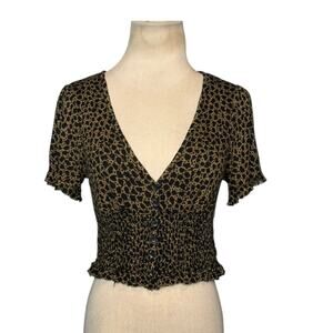 Urban Outfitters tan black short sleeve smocked crop top Size Small